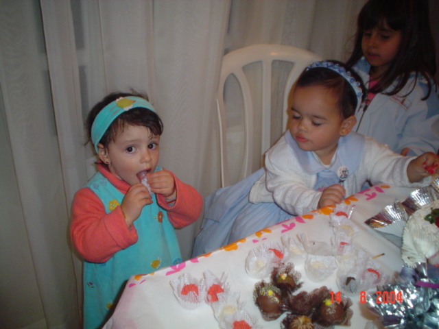 Primeira amiga- Giulia