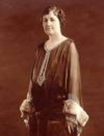 Miriam “Ma” Ferguson becomes Texas’ first women governor,