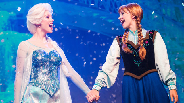 Frozen sing along celebration