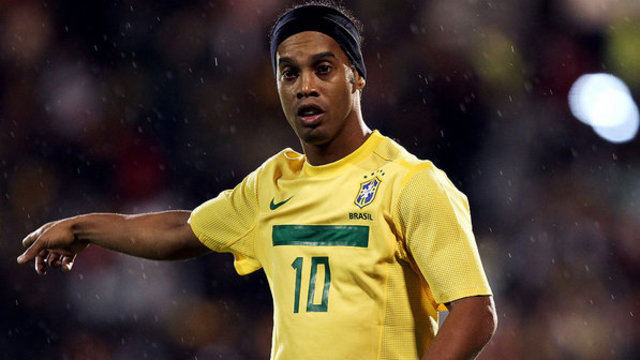 Ronaldinho melhor do mundo de novo