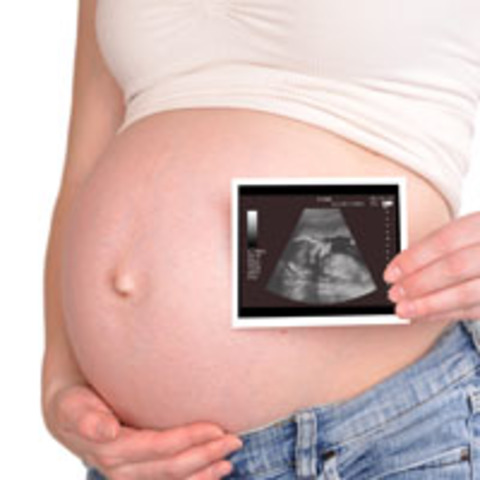 אמא נכנסה להריון