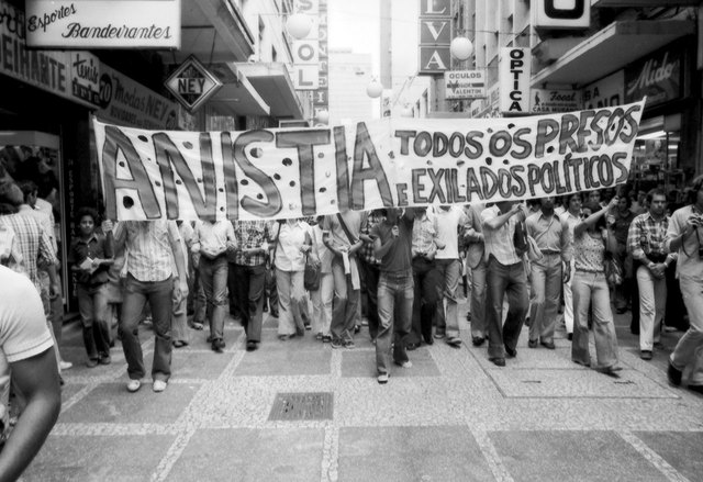 Refugiados - Evento 2 - 1964-1985 (A Ditadura Militar do Brasil)