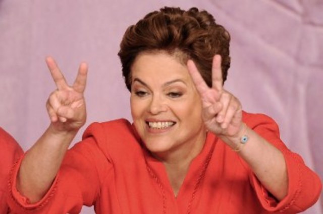 Dilma Rousseff é reeleita