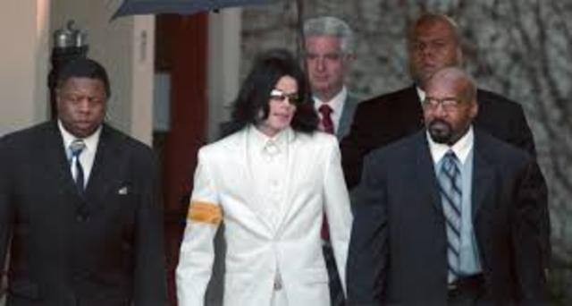 Vida Michael -  Michael Jackson de acusação de abuso sexual