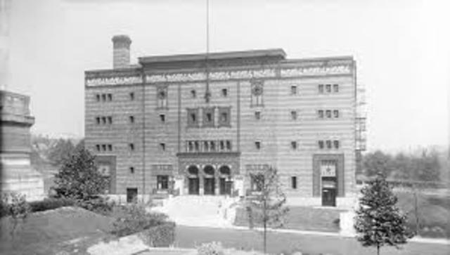 Pittsburgh Joins the Revolution