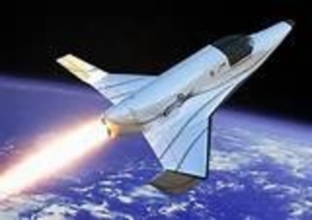 Nave da Colômbia explode