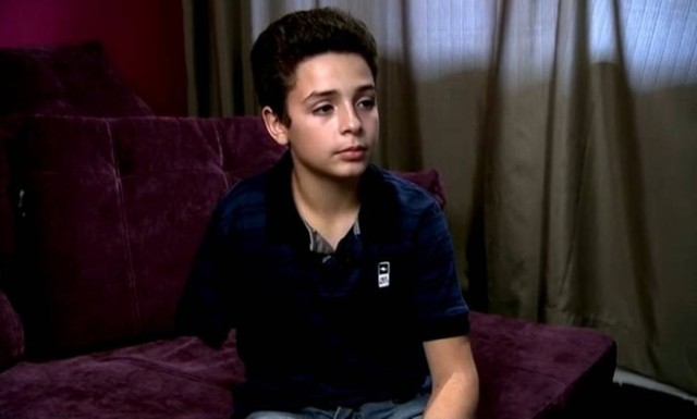 Fatos marcantes - Menino perde o braçao em zoológico