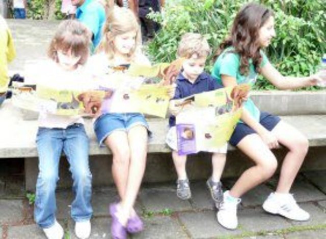 Minha primeira vez no zoologico (Julia)