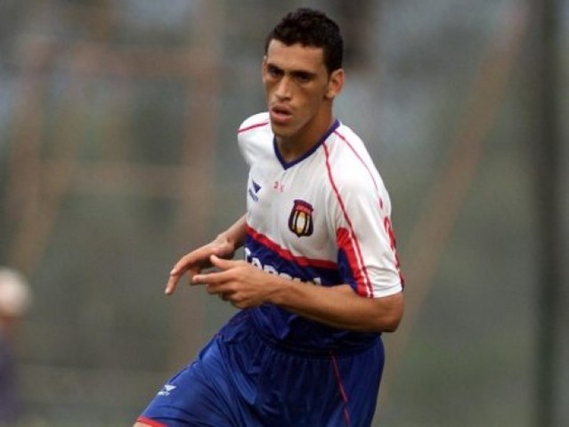 Morte em campo comove mundo esportivo