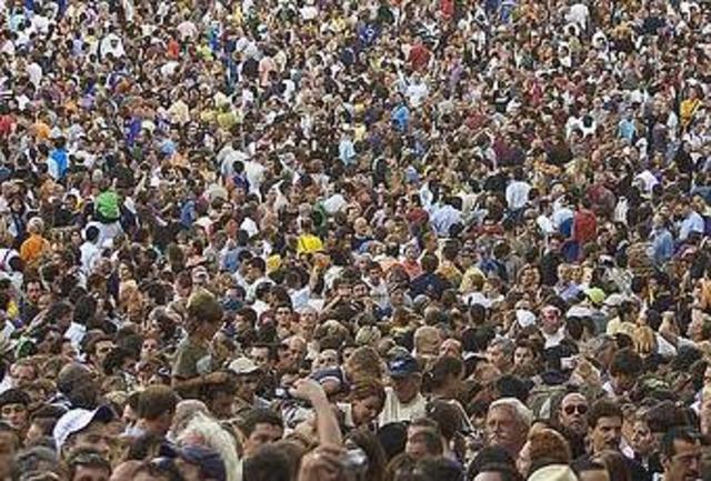 1000 MILLONES DE HABITANTES