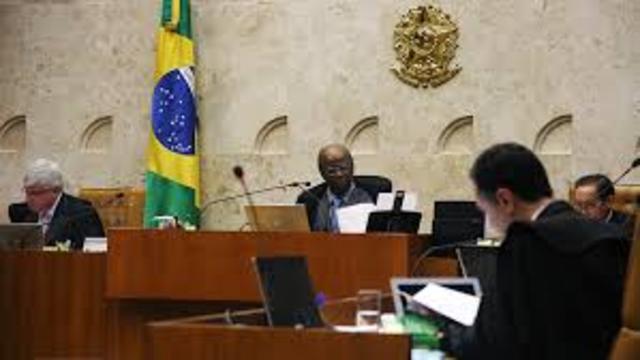 Joaquim Barbosa e as condenações do mensalão