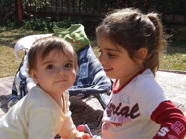 נולד לי אח קטן