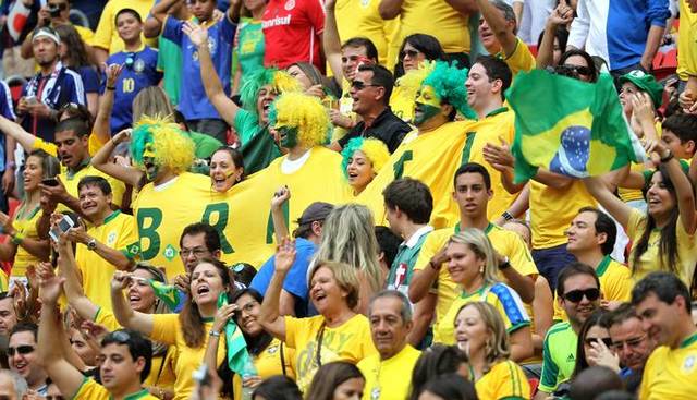 Mayra - Primeira torcida para o Brasil