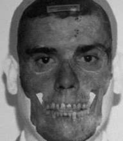 Asesinan al lider de las AUC Carlos Castaño