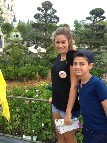 מורי אחותי הגדולה נולדה