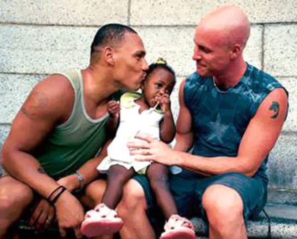 Familia adoptiva actual