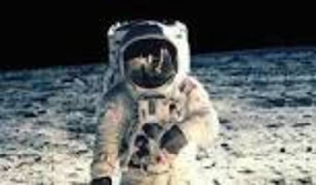 El Hombre llega a la Luna
