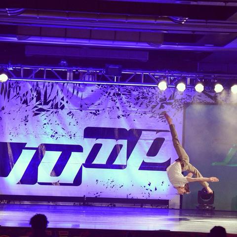 Mia works with Jump the Alternate Dance Convention