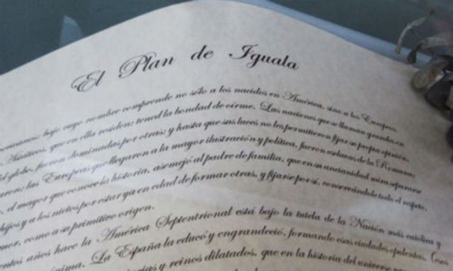 Iturbide y Guerrero proclaman el Plan de Iguala, primer paso para consolidar la independencia de México.