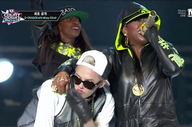 G-dragon and Missy Elliot perform together in California