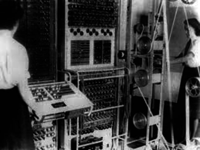 Aparatos computacionales electromecánicos