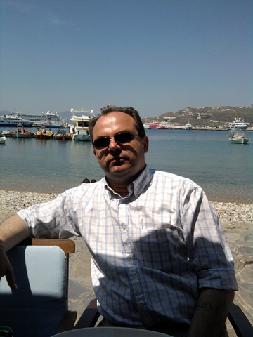 Η μαμά και ο μπαμπάς γνωρίζονται