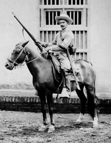 Inici Guerra Chiquita (Roger Cuñat)