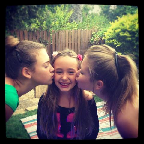 ההורים שלי התחתנו!