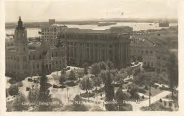 Regina Silveira nació