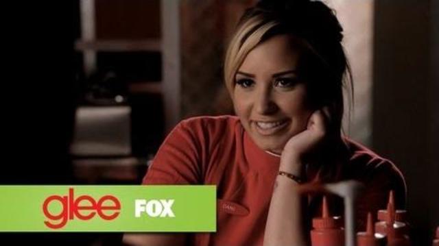 Lavato guess stars on Glee