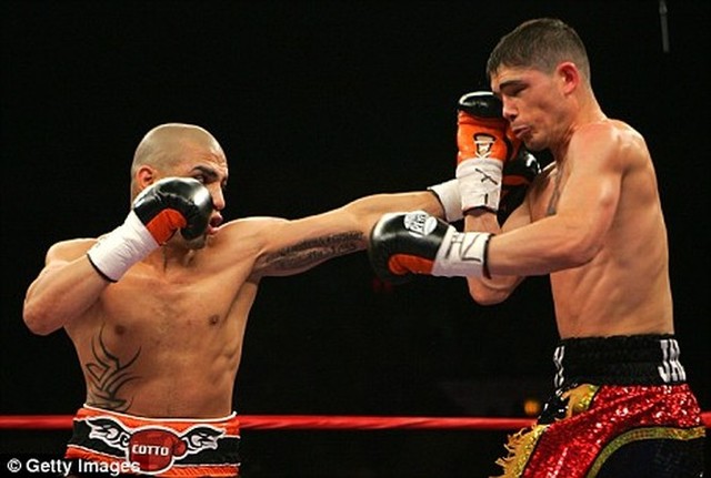 Conquista el título welter de la OMB