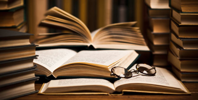 Postmoderna-Los Libros se Empiezan a Imprimir mas Rapido Gracias a la Imprenta de Gutemberg