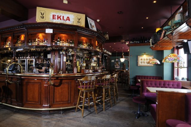 Café: "De Schutter"