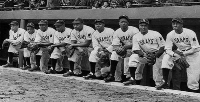 Andrew Foster creates first successful Negro League