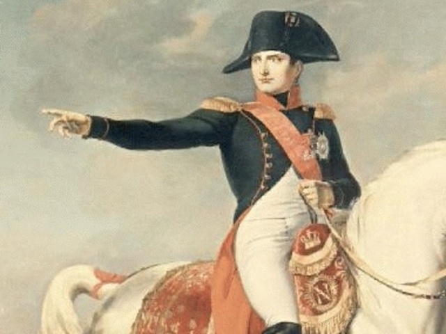 Napoleon becomes dictator