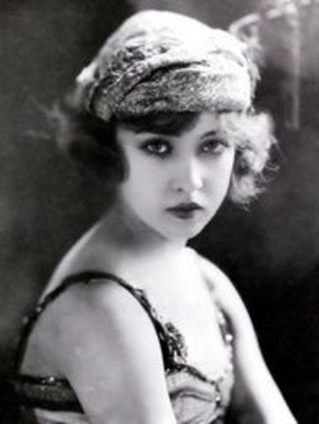 Zelda Sayre was born