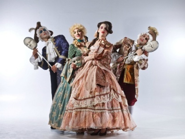 "Ροσινιάδα", Θέατρο Ροές