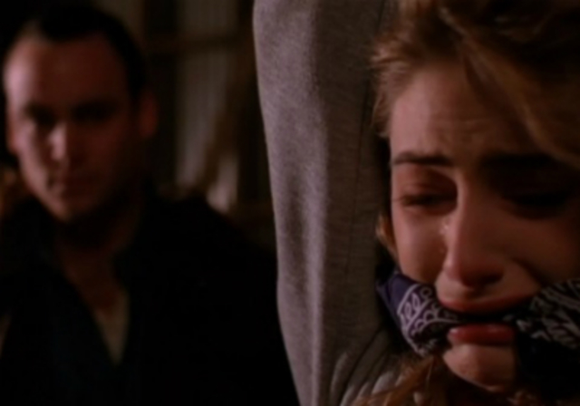 The season finale of Twin Peaks airs to over 18 thousand viewers