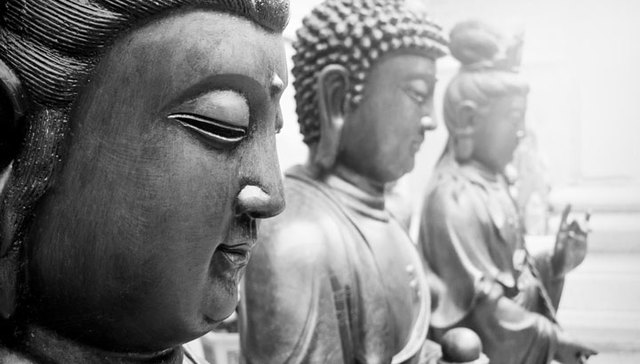 Buddhism arrives in Japan