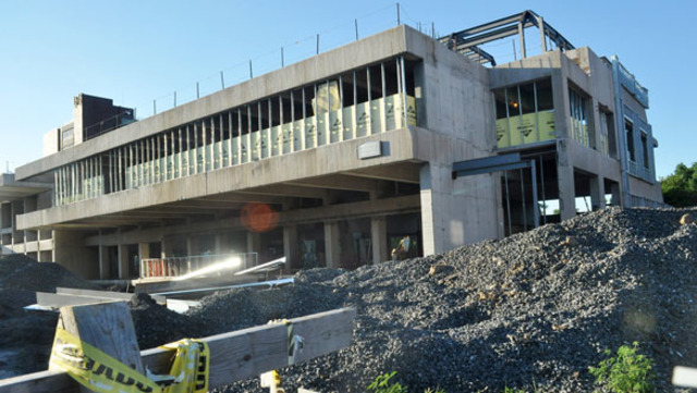 Wooster, STL construction delayed