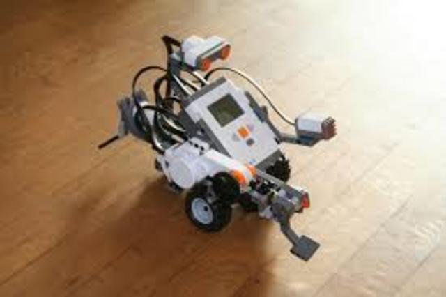 LEGO releases the MINDSTORMS Robotics Invention SystemTM 2.0