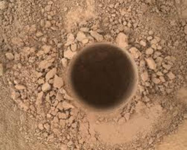 sample and first photo of mars