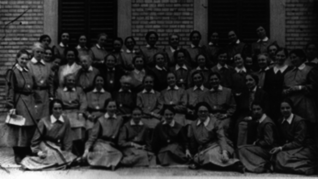 Grey Sisters founded in Canada