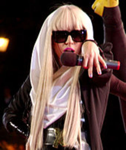 lanzamiento de su primer video just dance