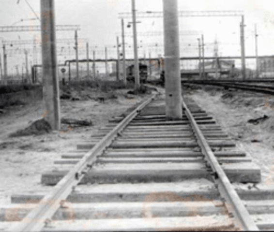 Železnica- uporaba nadtirnih električnih kablov