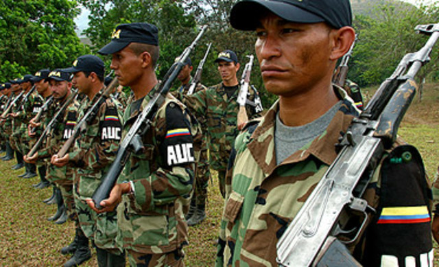 AUC (AUTO DEFENSAS UNIDAS DE COLOMBIA)