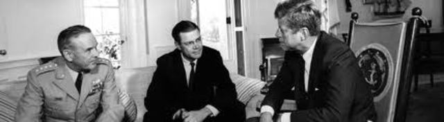 Kennedy Supports Vietnamese