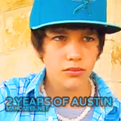 Austin hizo su propio canal de youtube.
