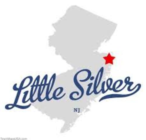 Se mudó a Little Silver