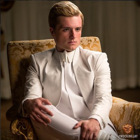 Peeta and the other tributes are rescued from the capital